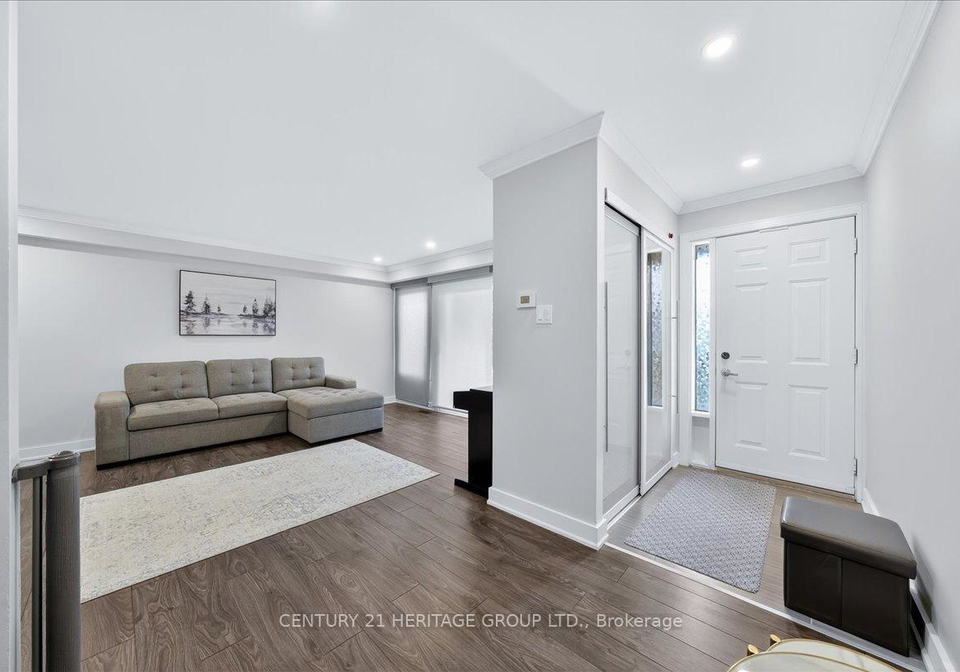 32-springfair-avenue-aurora-ontario-n12241731