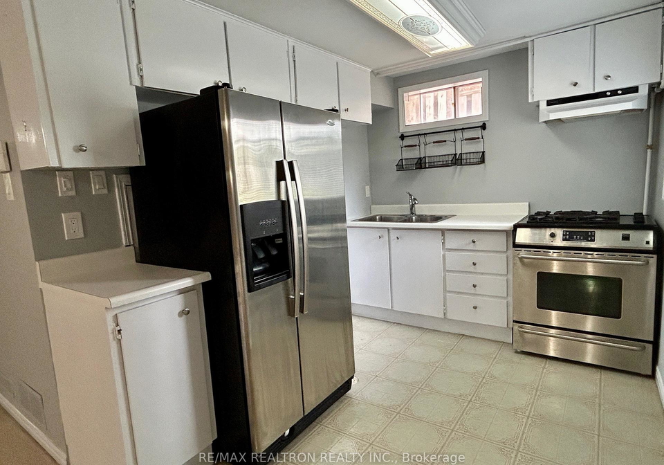 126-crawford-rose-drive-aurora-ontario-n12241784