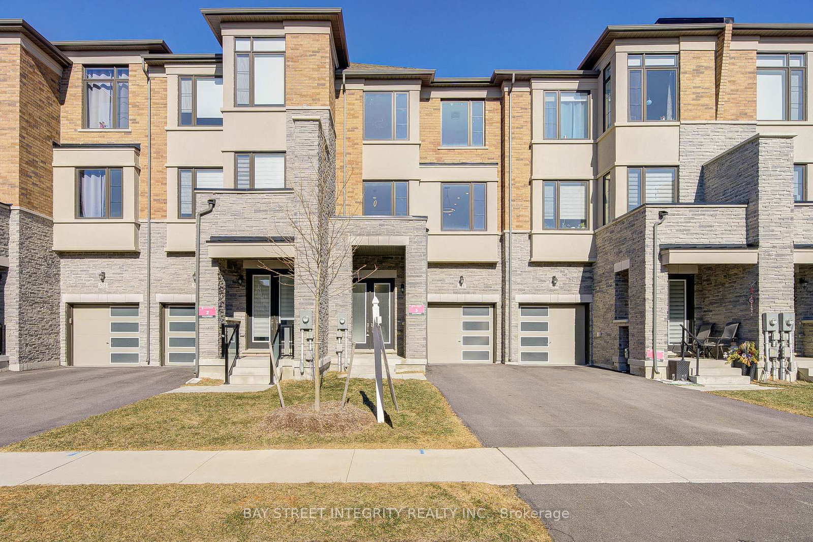 511-new-england-court-newmarket-ontario-n12242170