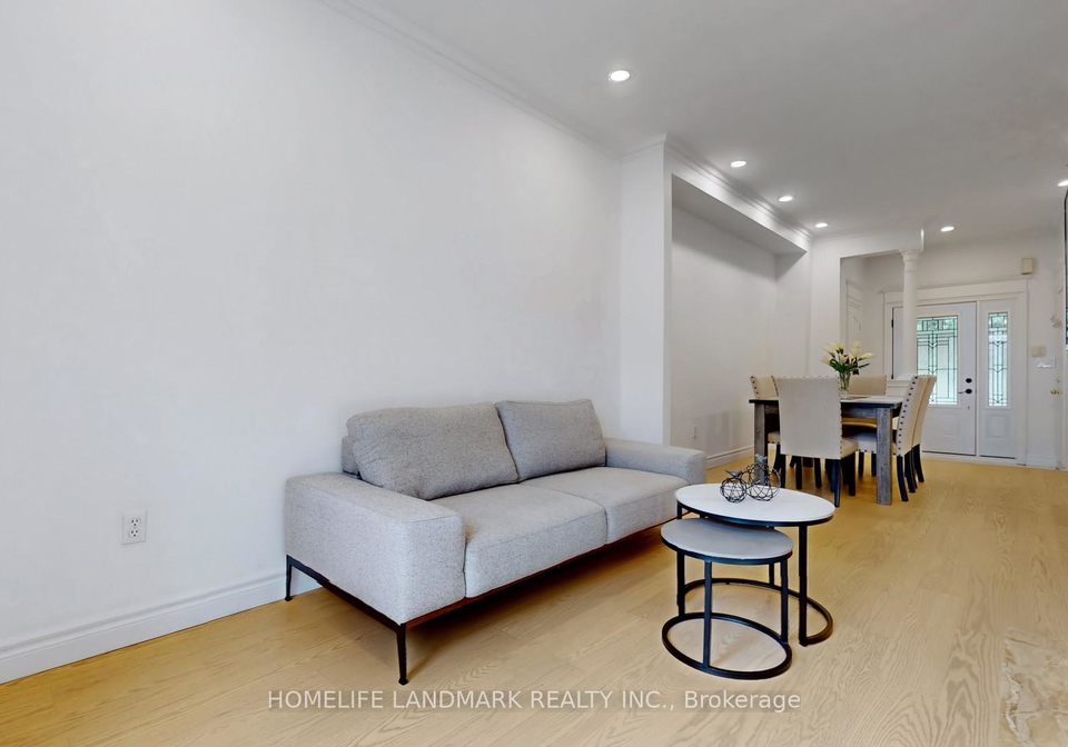 132-denise-circle-newmarket-ontario-n12242187
