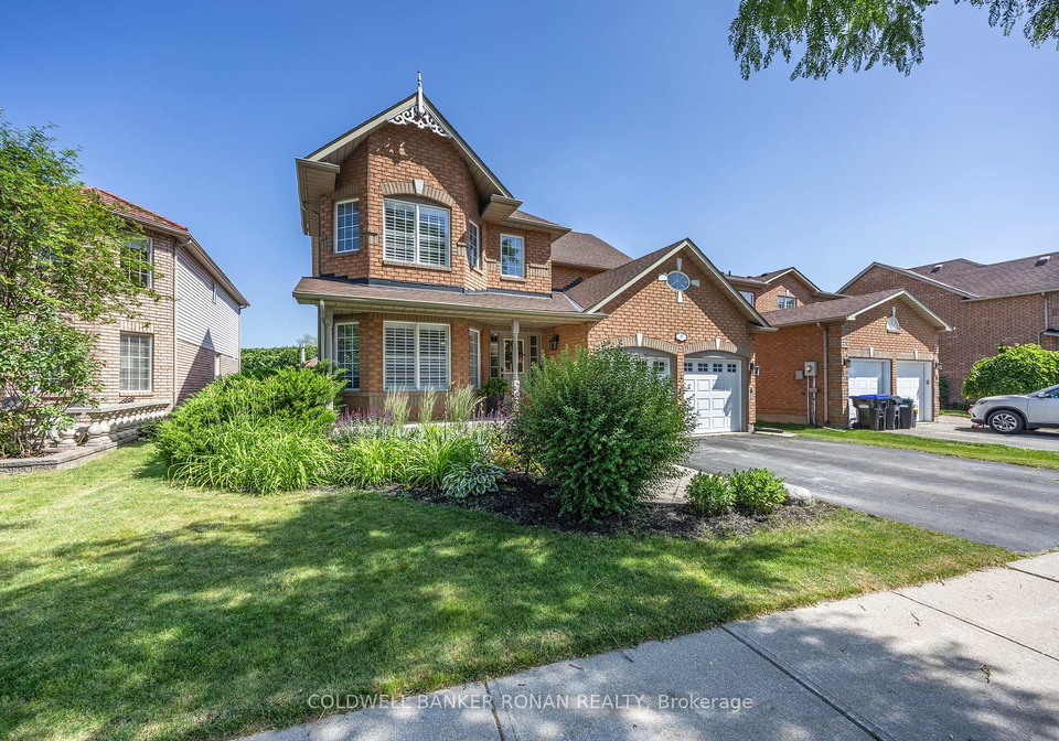 8-coburn-crescent-new-tecumseth-ontario-n12242636