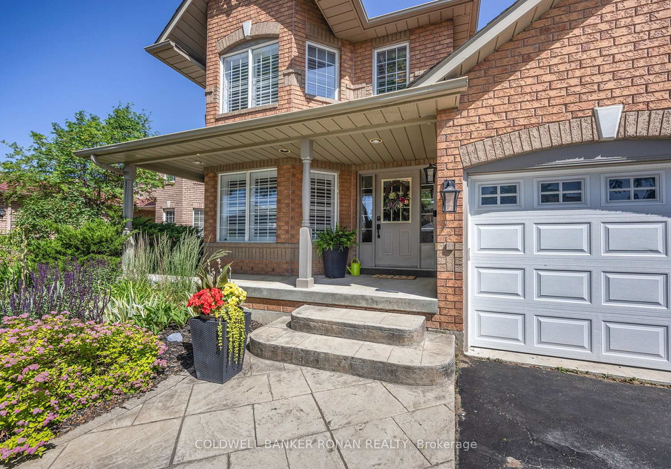 8-coburn-crescent-new-tecumseth-ontario-n12242636