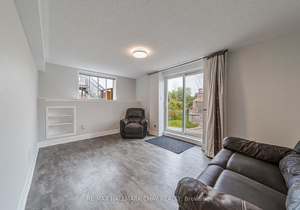 1890-emerald-court-innisfil-ontario-n12243052