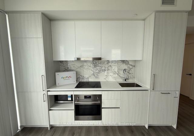 225-commerce-street-vaughan-ontario-n12243195