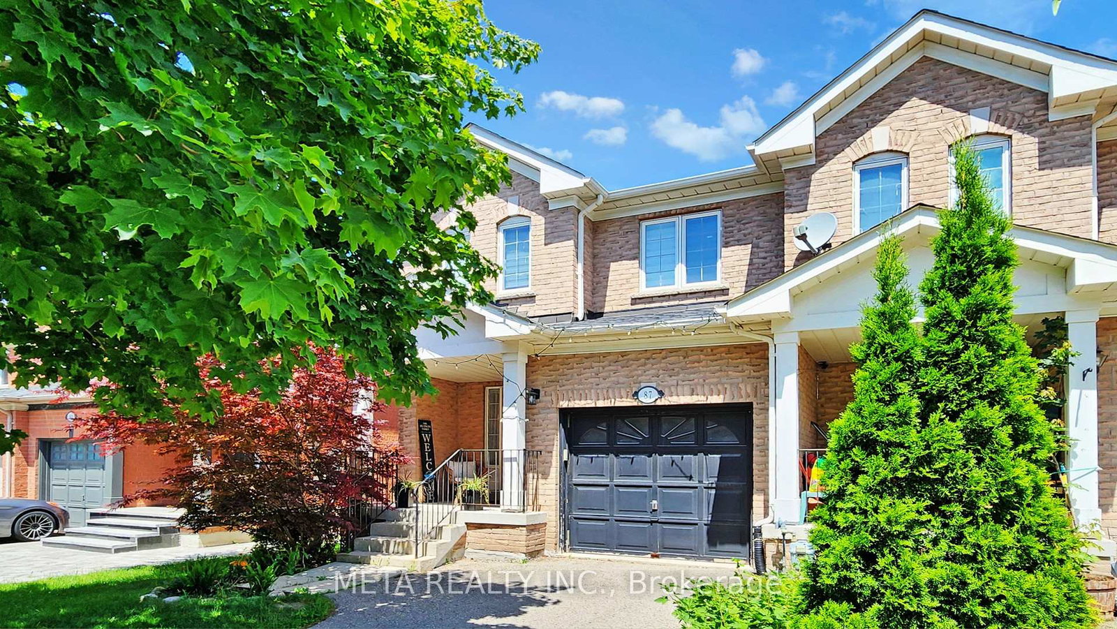 87-banbrooke-crescent-newmarket-ontario-n12243267