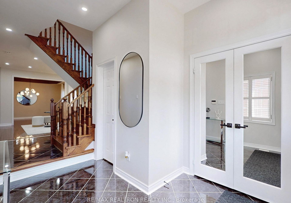 310-thornhill-woods-drive-vaughan-ontario-n12243453