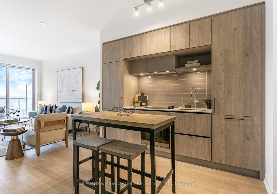 6-david-eyer-road-richmond-hill-ontario-n12244068