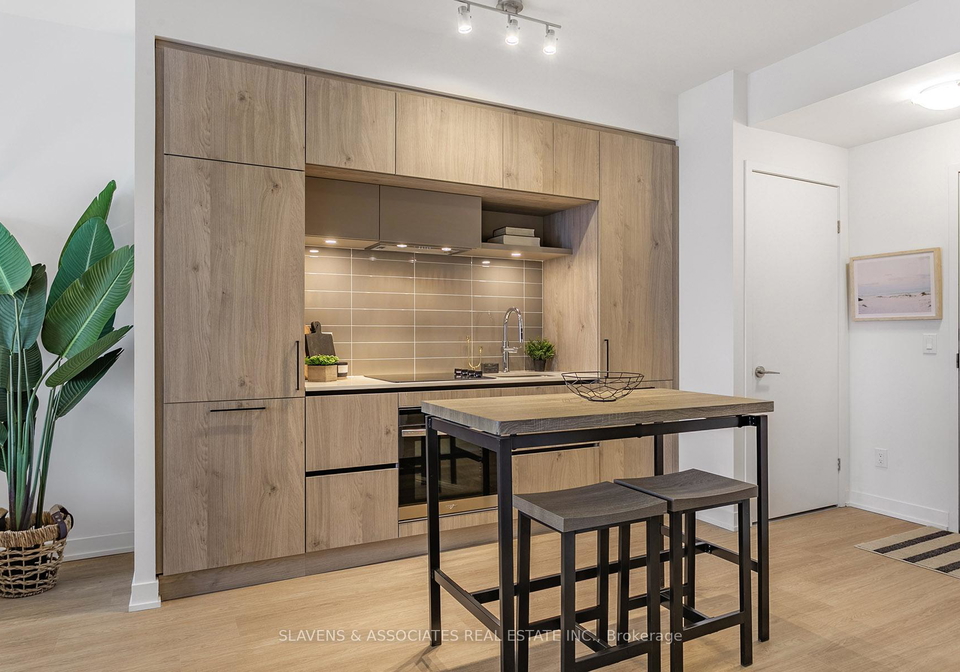 6-david-eyer-road-richmond-hill-ontario-n12244068
