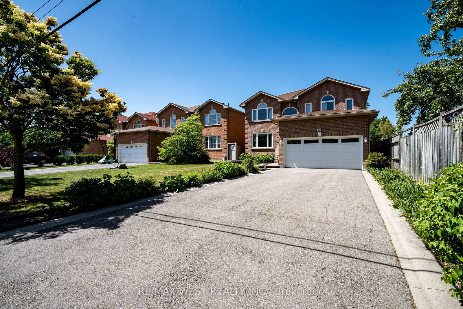 16-oak-avenue-n-richmond-hill-ontario-n12244132