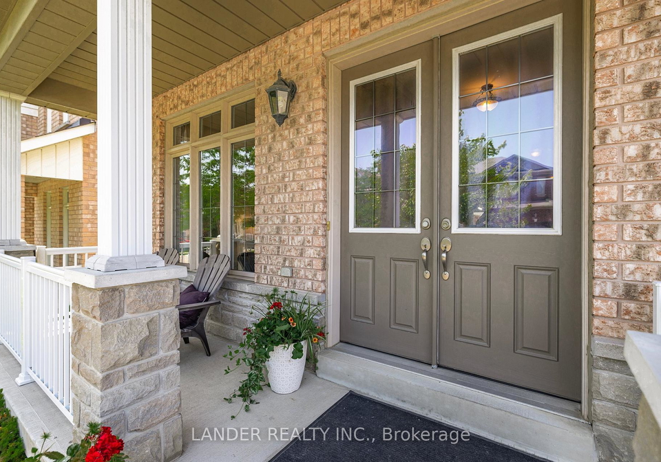 433-kwapis-boulevard-newmarket-ontario-n12245228