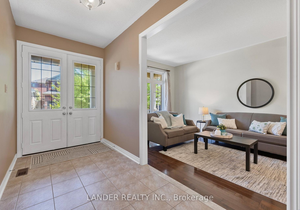 433-kwapis-boulevard-newmarket-ontario-n12245228