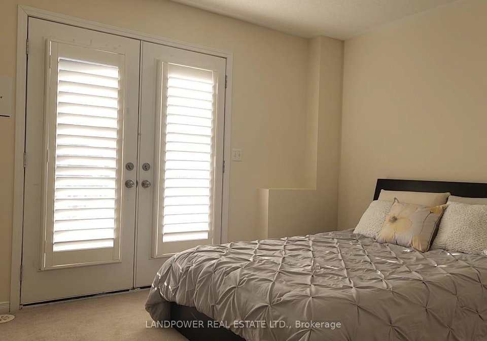 30-beehive-lane-markham-ontario-n12245726