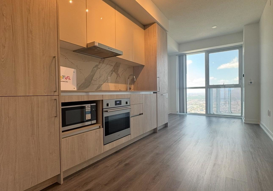 225-commerce-street-vaughan-ontario-n12245729