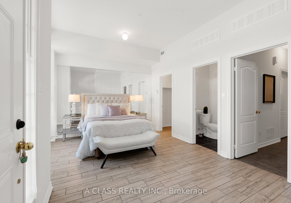 10397-woodbine-avenue-markham-ontario-n12246047