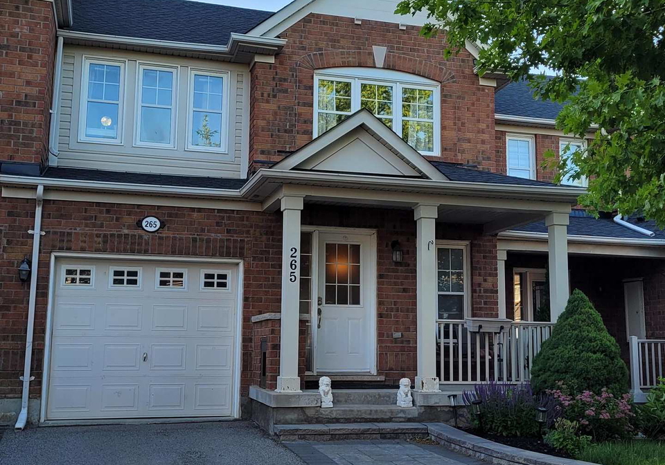 265-chilcott-crescent-newmarket-ontario-n12246098