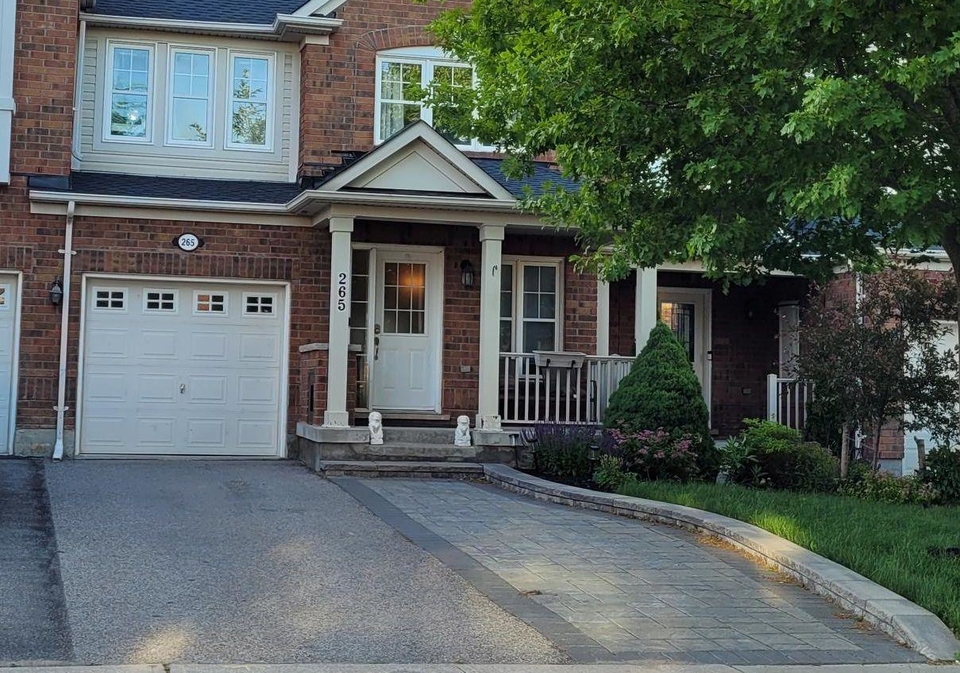 265-chilcott-crescent-newmarket-ontario-n12246098