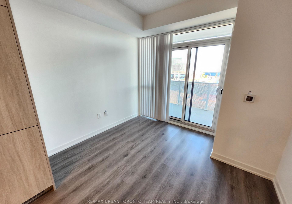 28-interchange-way-vaughan-ontario-n12246430