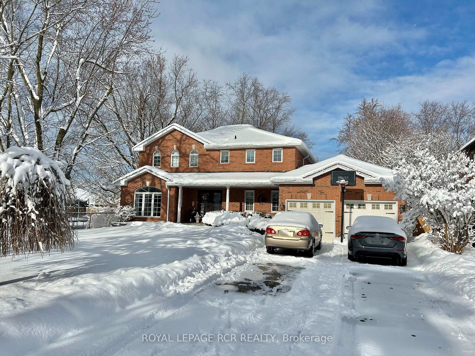 2-dungey-crescent-new-tecumseth-ontario-n12247391