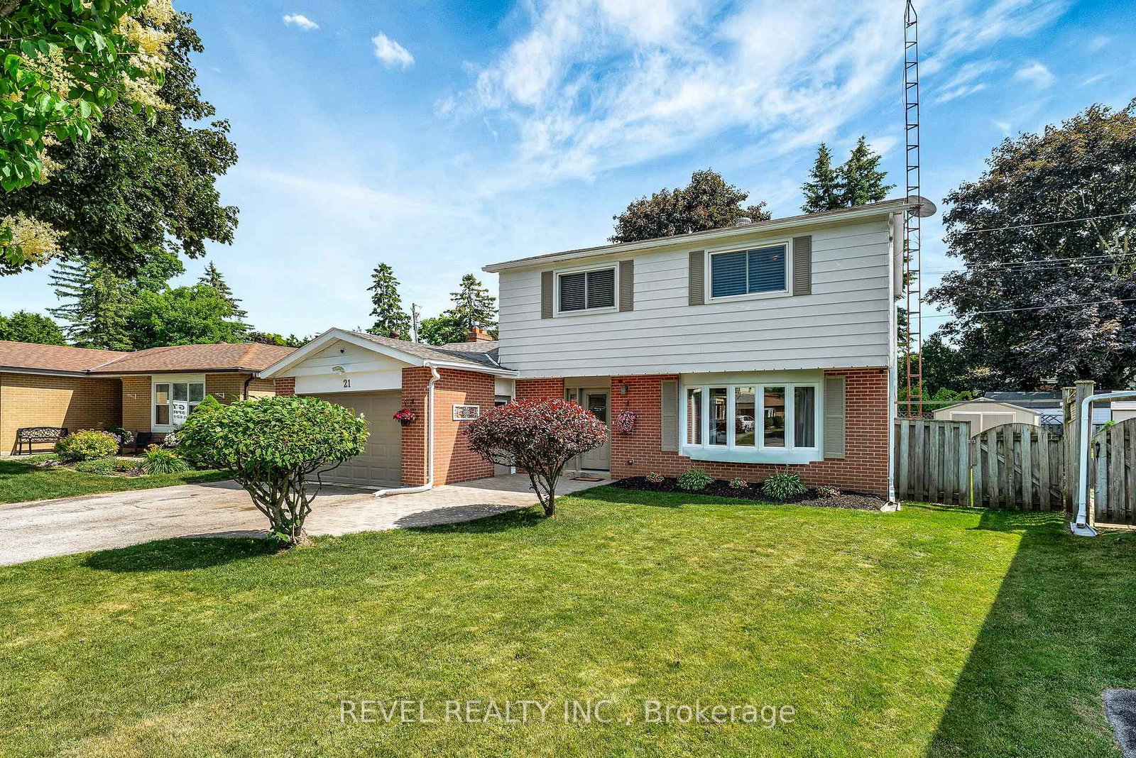 21-adeline-avenue-new-tecumseth-ontario-n12248068