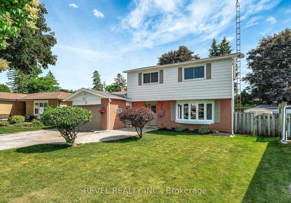 21-adeline-avenue-new-tecumseth-ontario-n12248068