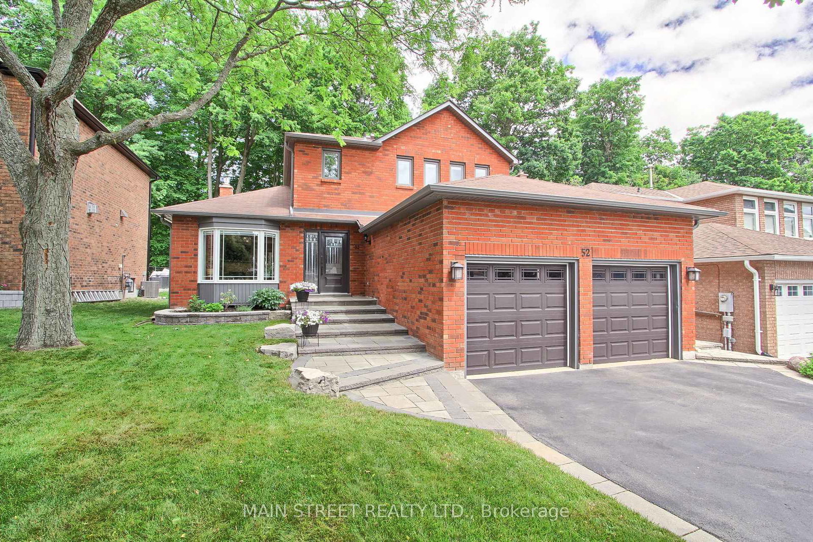 52-tribbling-crescent-aurora-ontario-n12249100