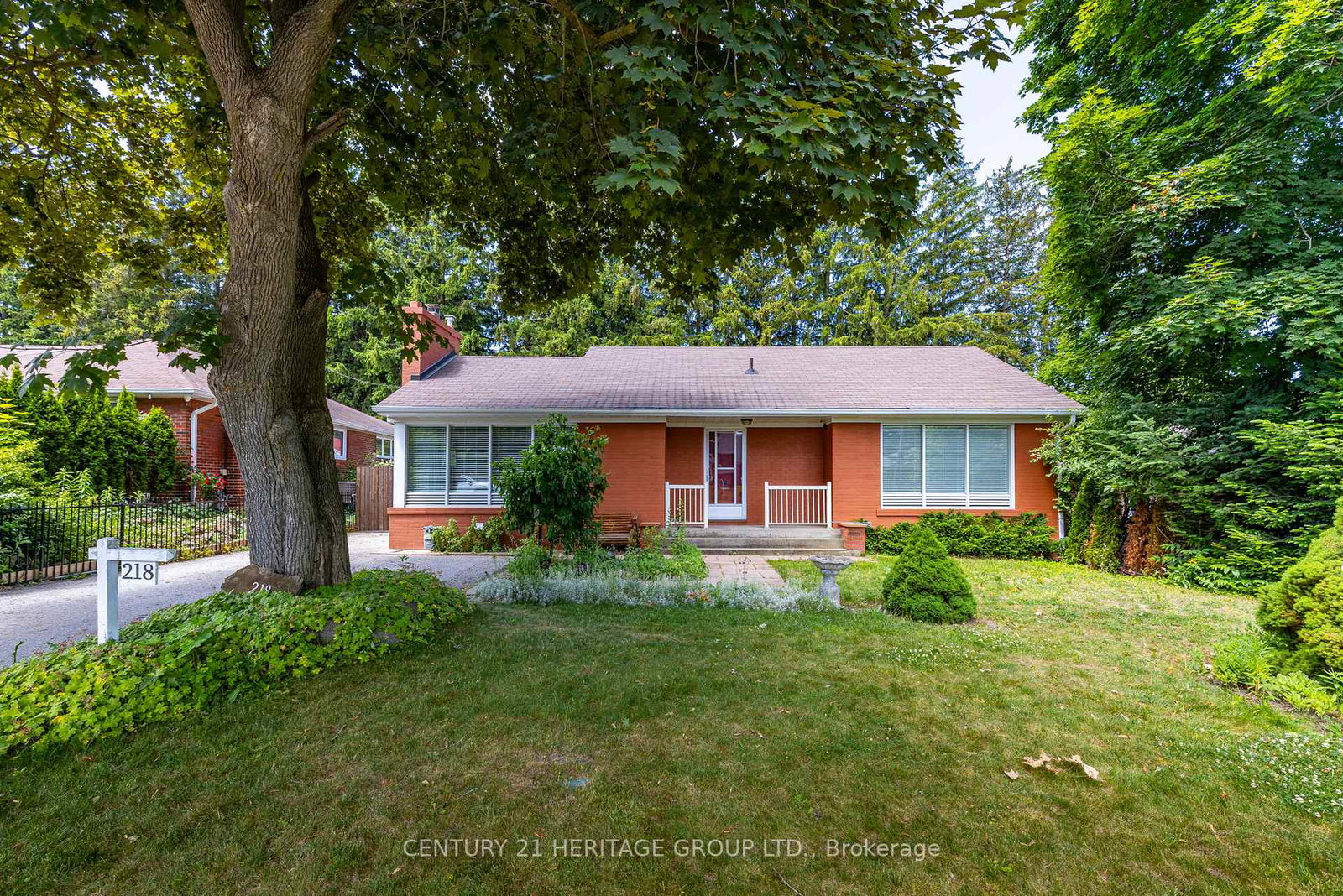 218-kathryn-crescent-newmarket-ontario-n12249216