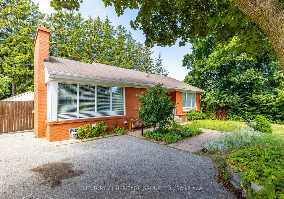 218-kathryn-crescent-newmarket-ontario-n12249216