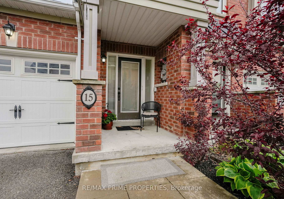 15-eastwind-drive-whitchurch-stouffville-ontario-n12250065