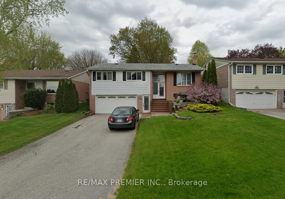 400-dixon-boulevard-newmarket-ontario-n12250171