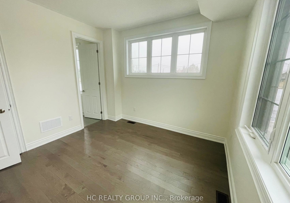 117-thomas-frisby-jr-crescent-markham-ontario-n12250998