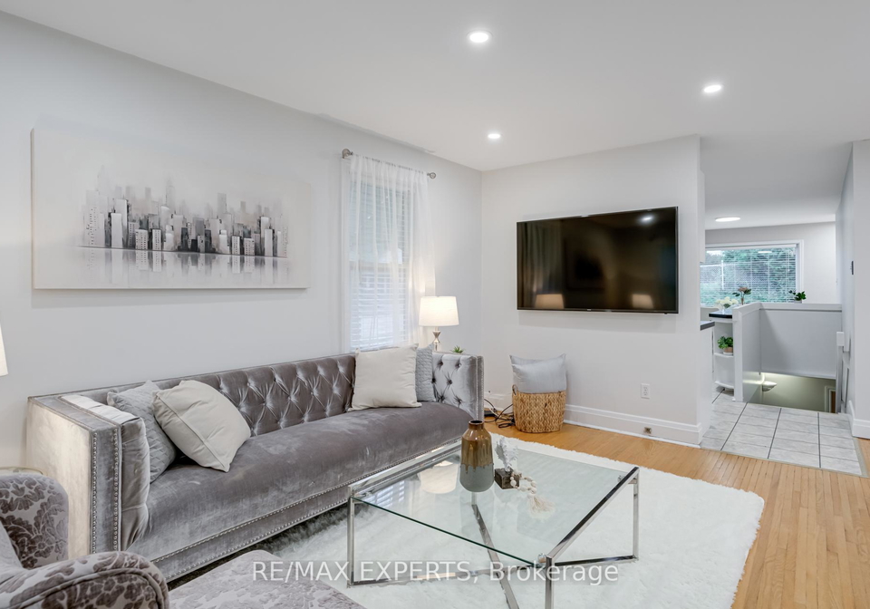 302-avenue-road-newmarket-ontario-n12251703