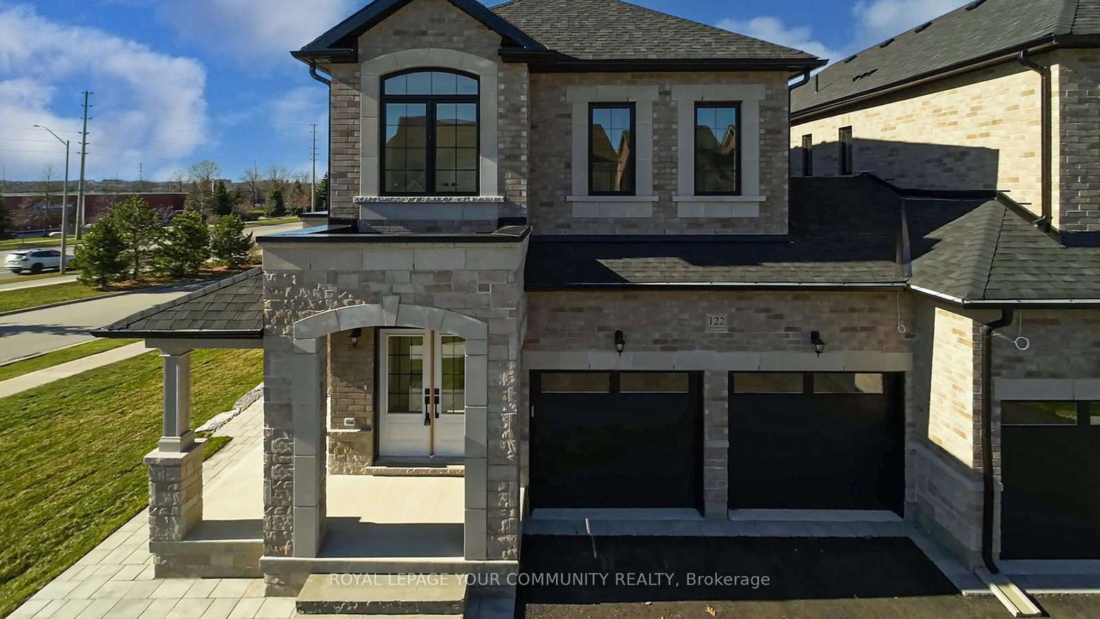 122-lewis-honey-drive-aurora-ontario-n12251831