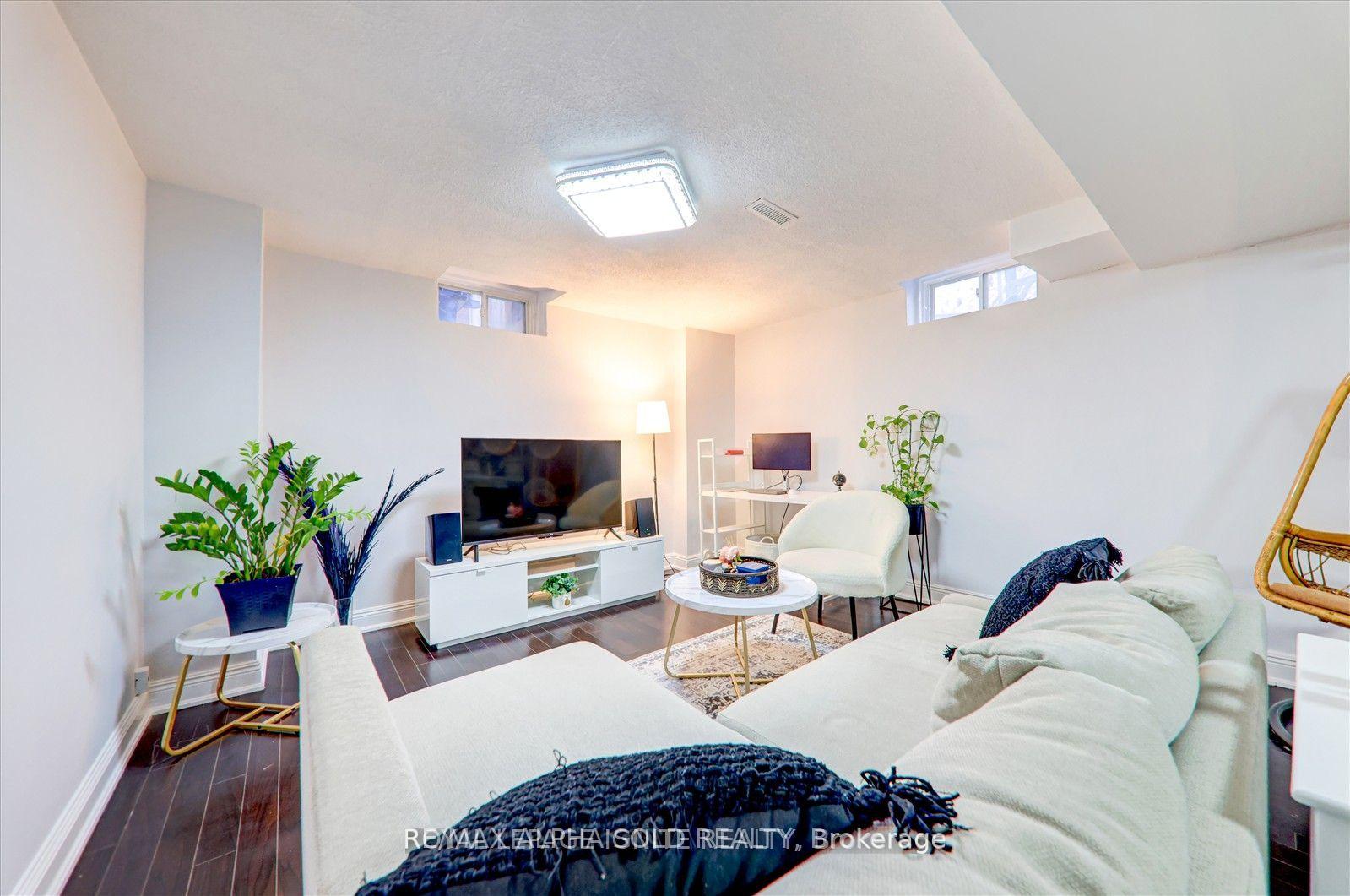 223-sophia-road-markham-ontario-n12252535