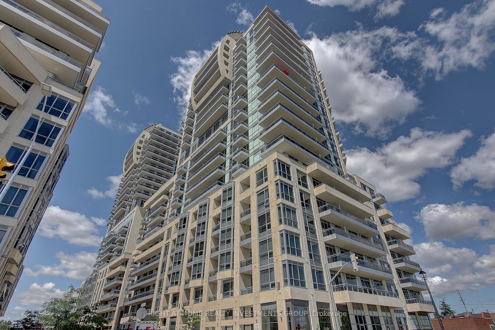 9205-yonge-street-w-richmond-hill-ontario-n12252667