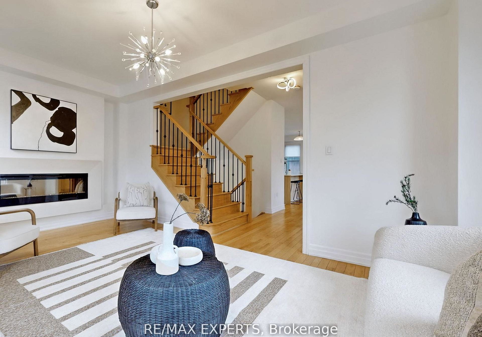 5-amherst-circle-vaughan-ontario-n12253141