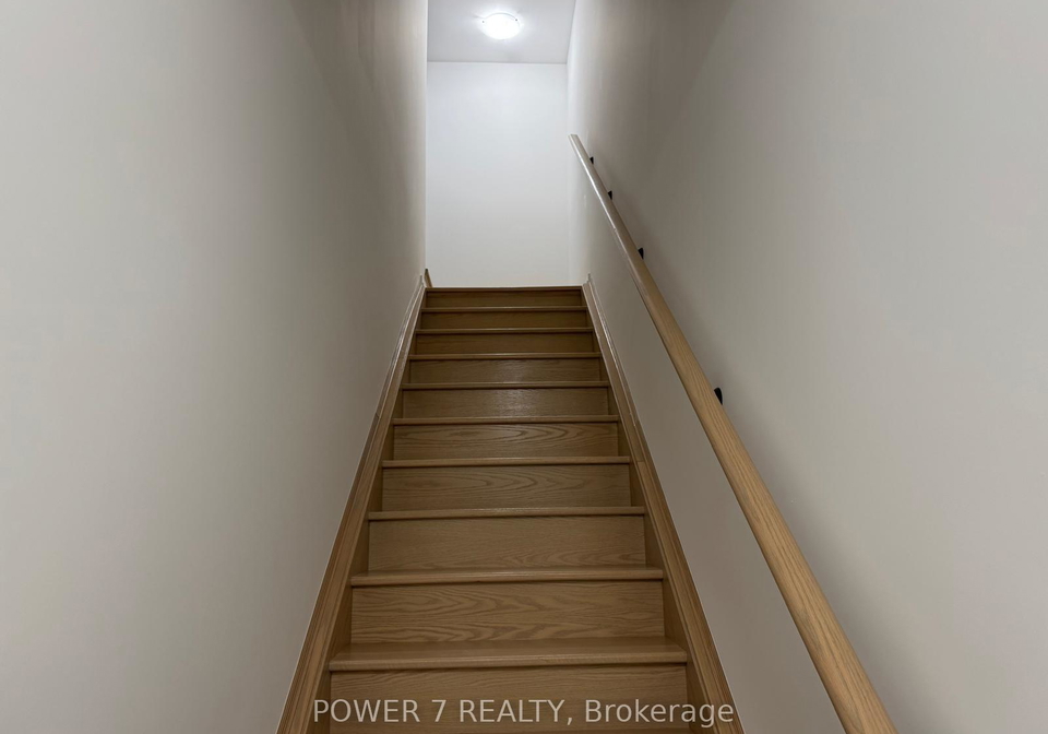 14-lytham-green-circle-newmarket-ontario-n12253222