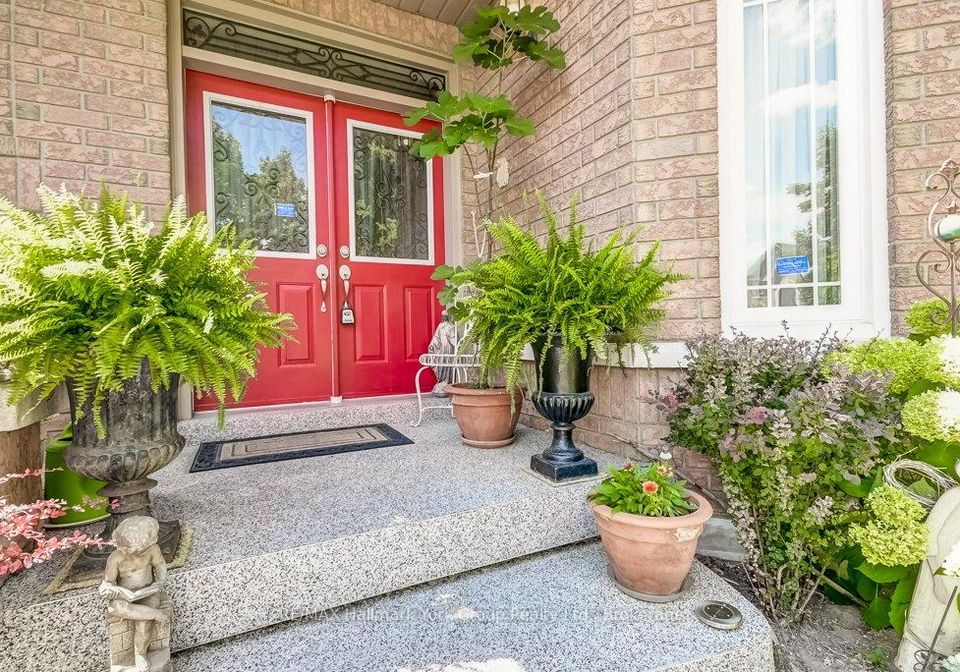 836-quantra-crescent-newmarket-ontario-n12253233