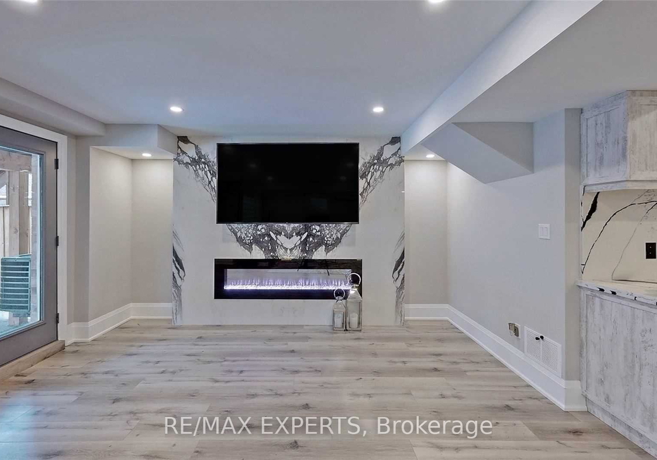 134-beaconsfield-drive-vaughan-ontario-n12253632