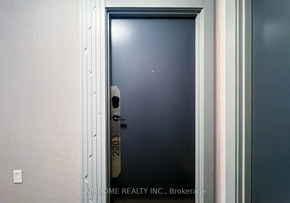 95-oneida-crescent-richmond-hill-ontario-n12254226
