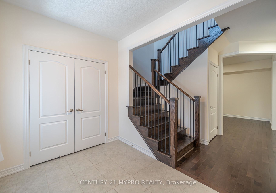 33-pietrowski-drive-georgina-ontario-n12254291