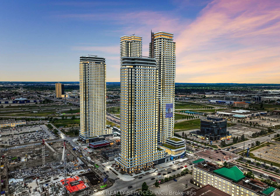 28-interchange-way-vaughan-ontario-n12255487