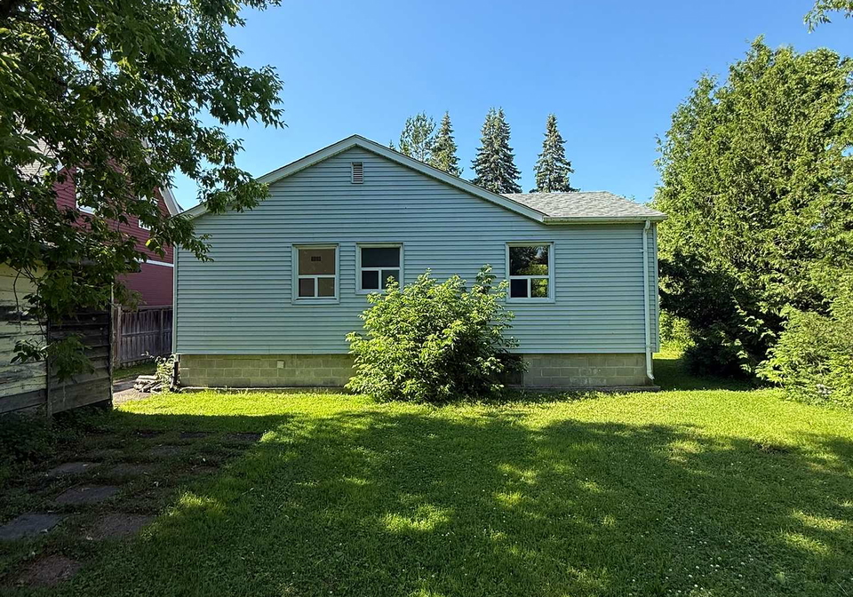 519-lake-drive-e-georgina-ontario-n12255730