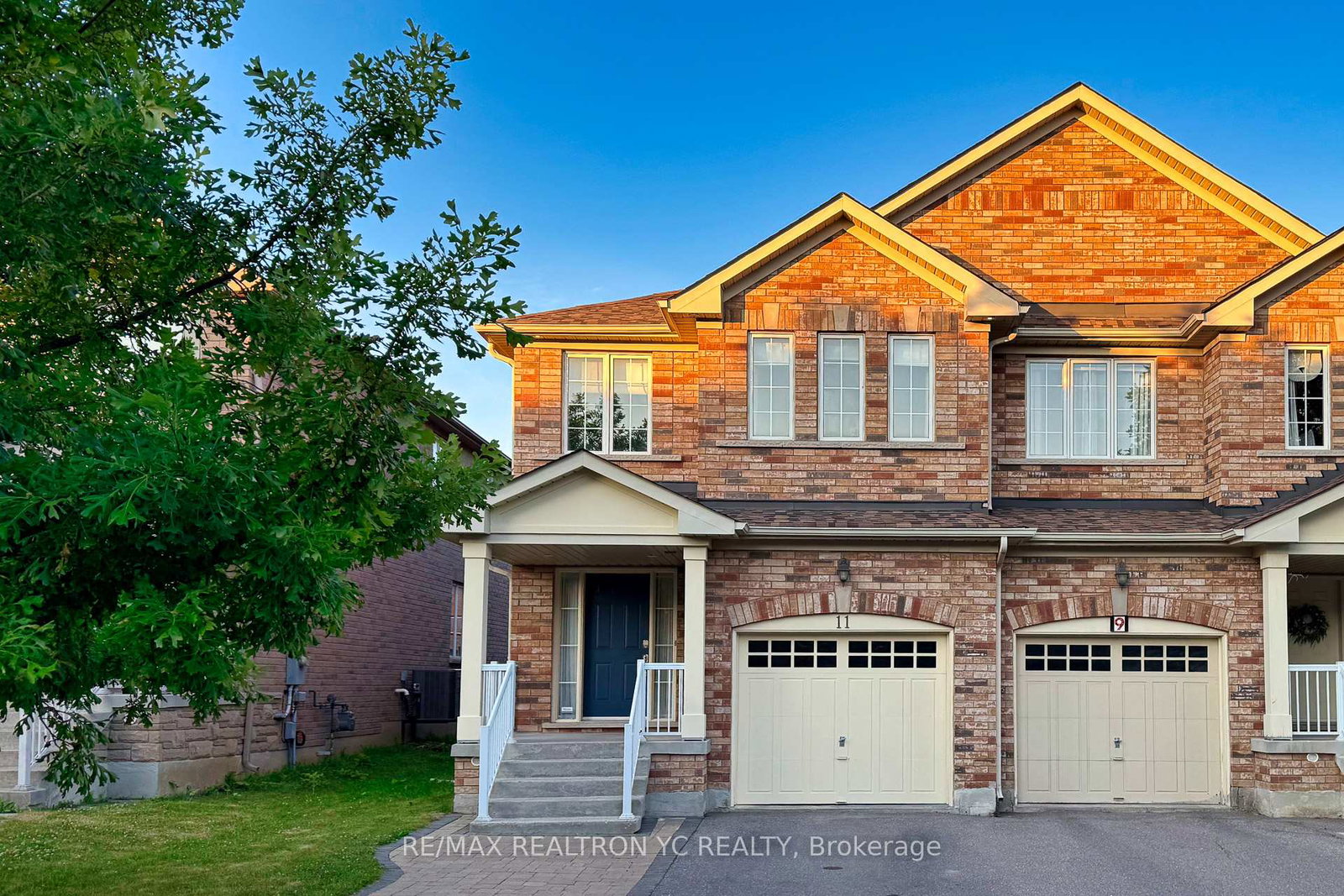 11-carrier-crescent-vaughan-ontario-n12257970