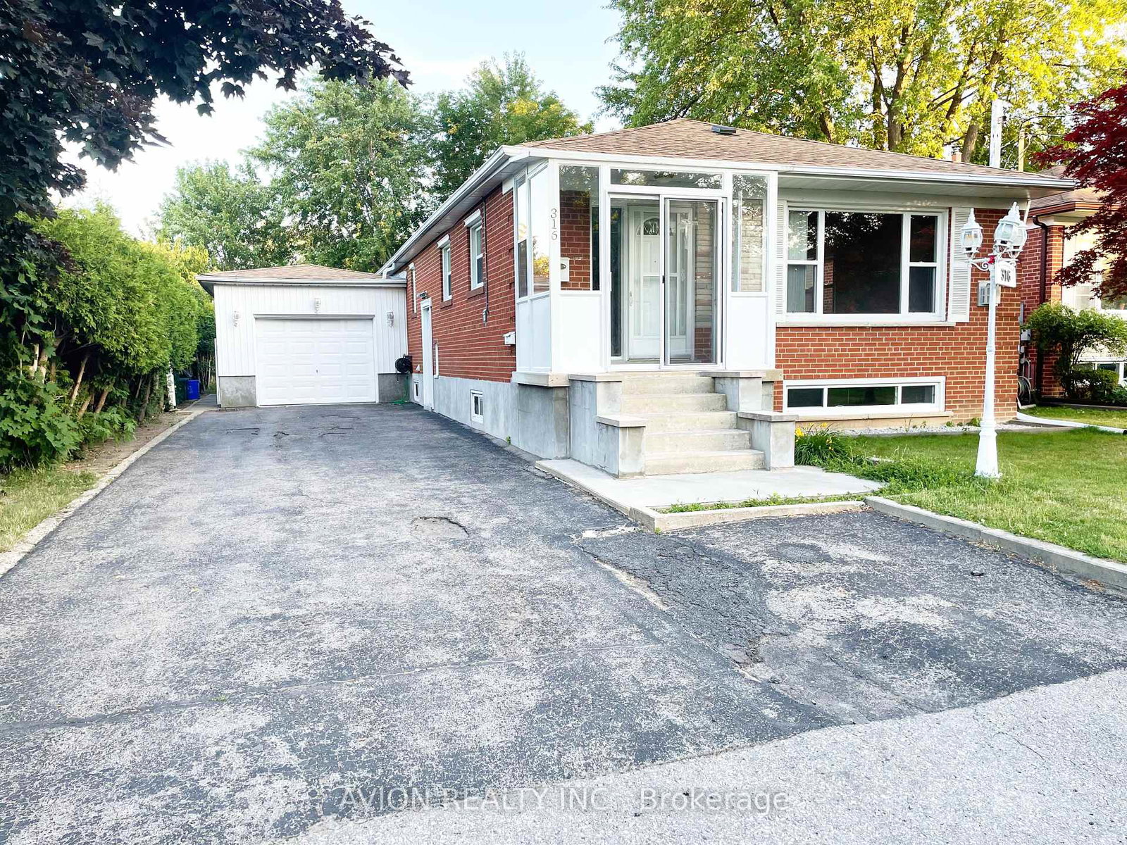 316-gells-road-richmond-hill-ontario-n12258141