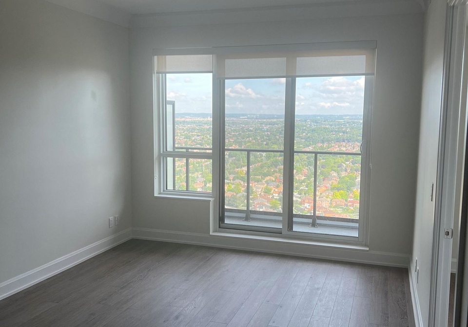 8-water-walk-drive-markham-ontario-n12258488