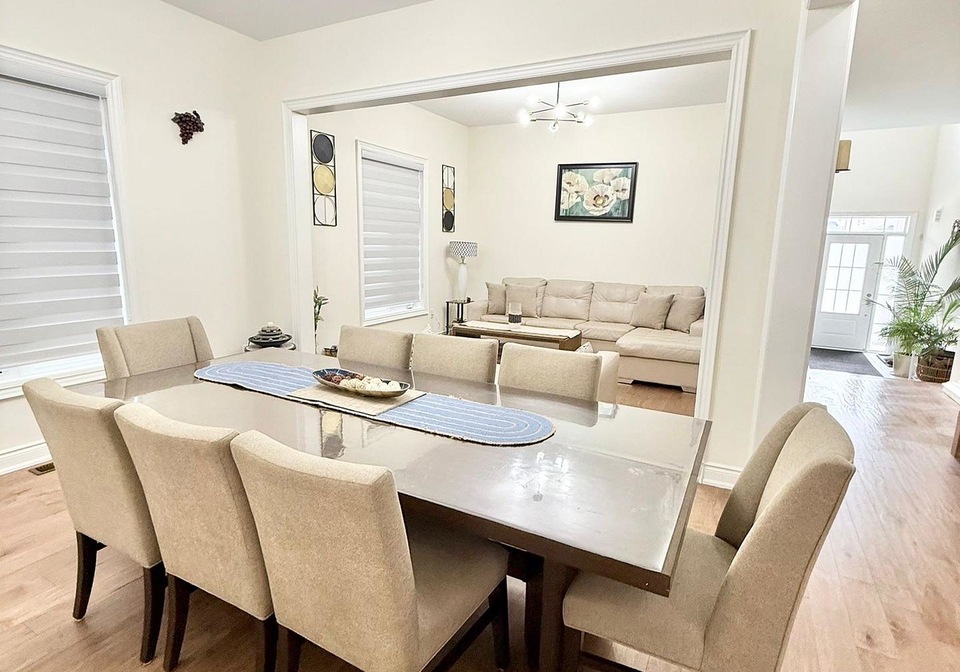 22-settlers-crescent-bradford-west-gwillimbury-ontario-n12258758