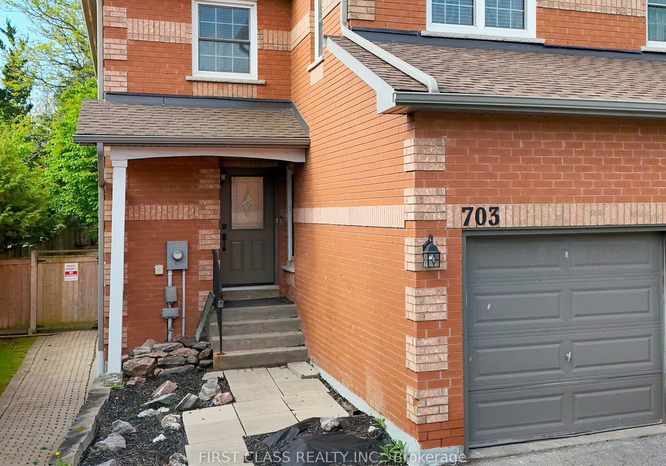 703-caradonna-crescent-newmarket-ontario-n12259529