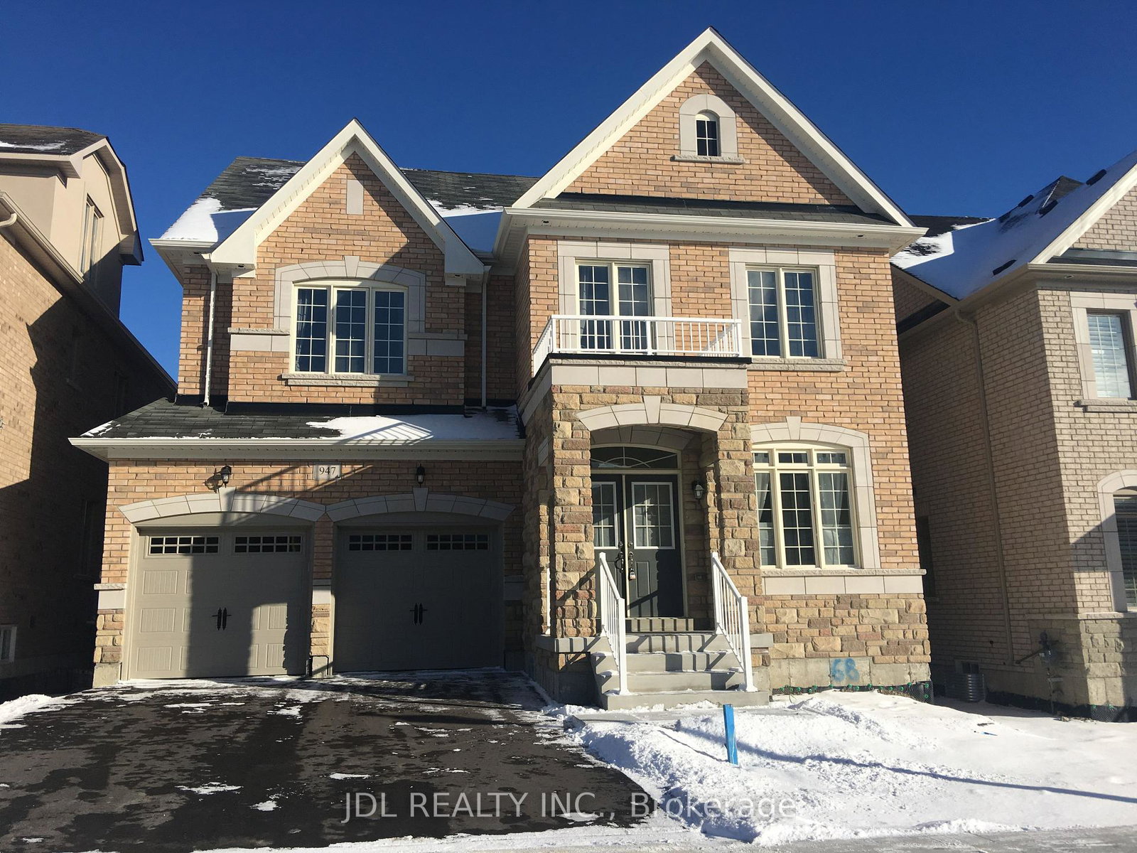 947-sherman-brock-circle-newmarket-ontario-n12259533