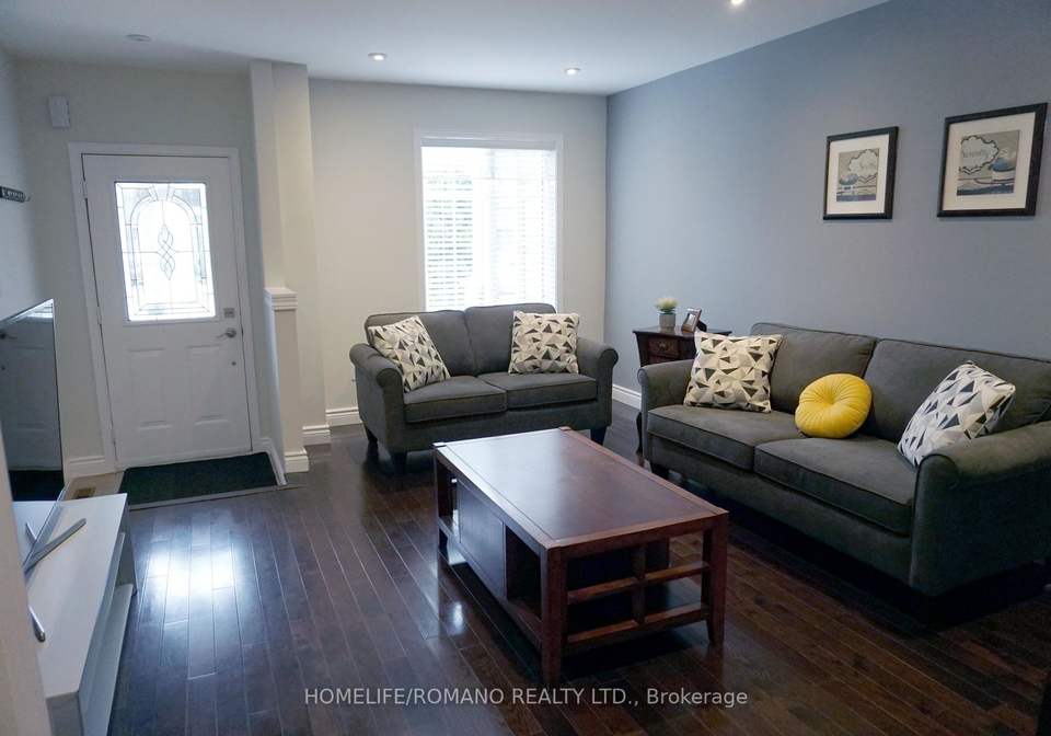 322-coachwhip-trail-newmarket-ontario-n12259873