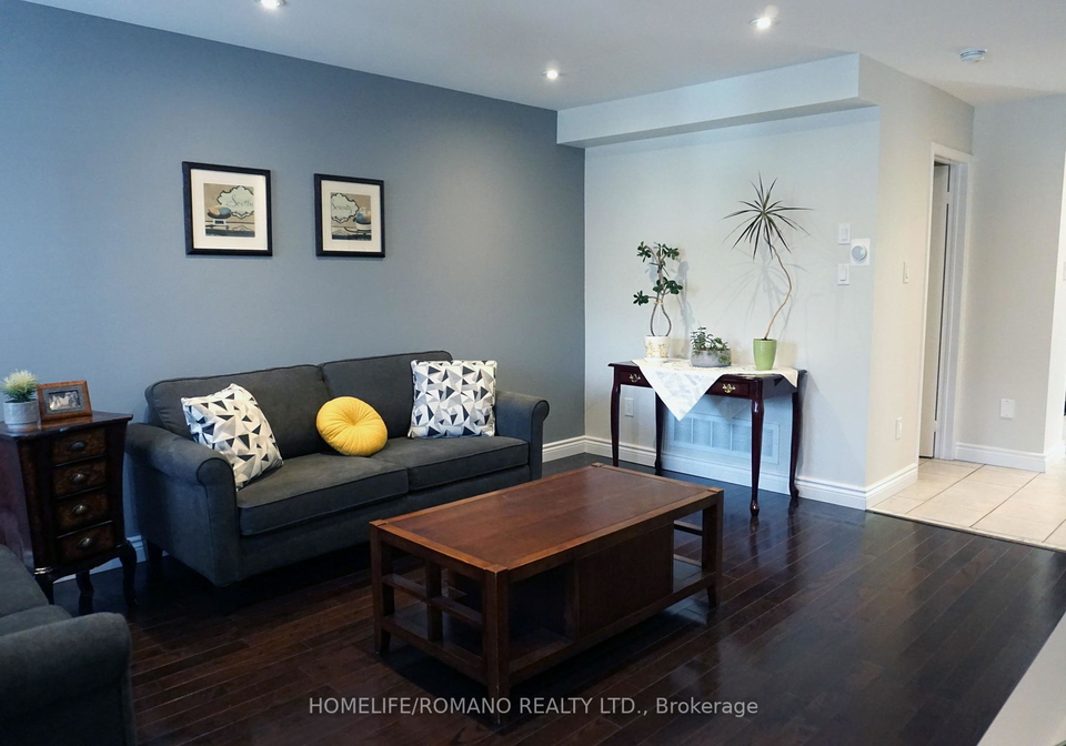 322-coachwhip-trail-newmarket-ontario-n12259873